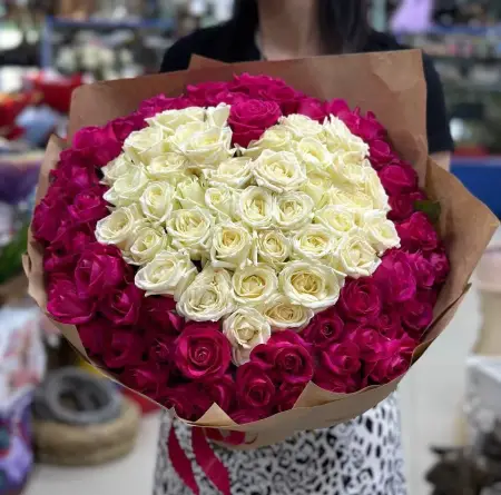 Заставляет сердце биться