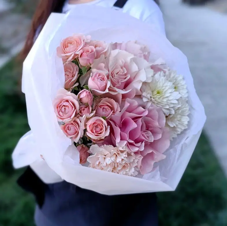 Розовый шелк