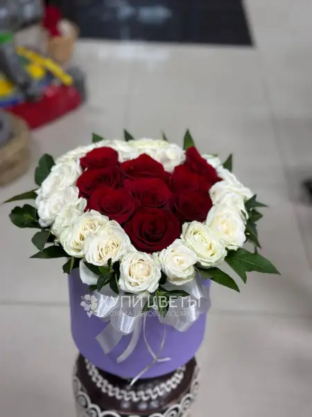 Шляпная коробка "Сердце"